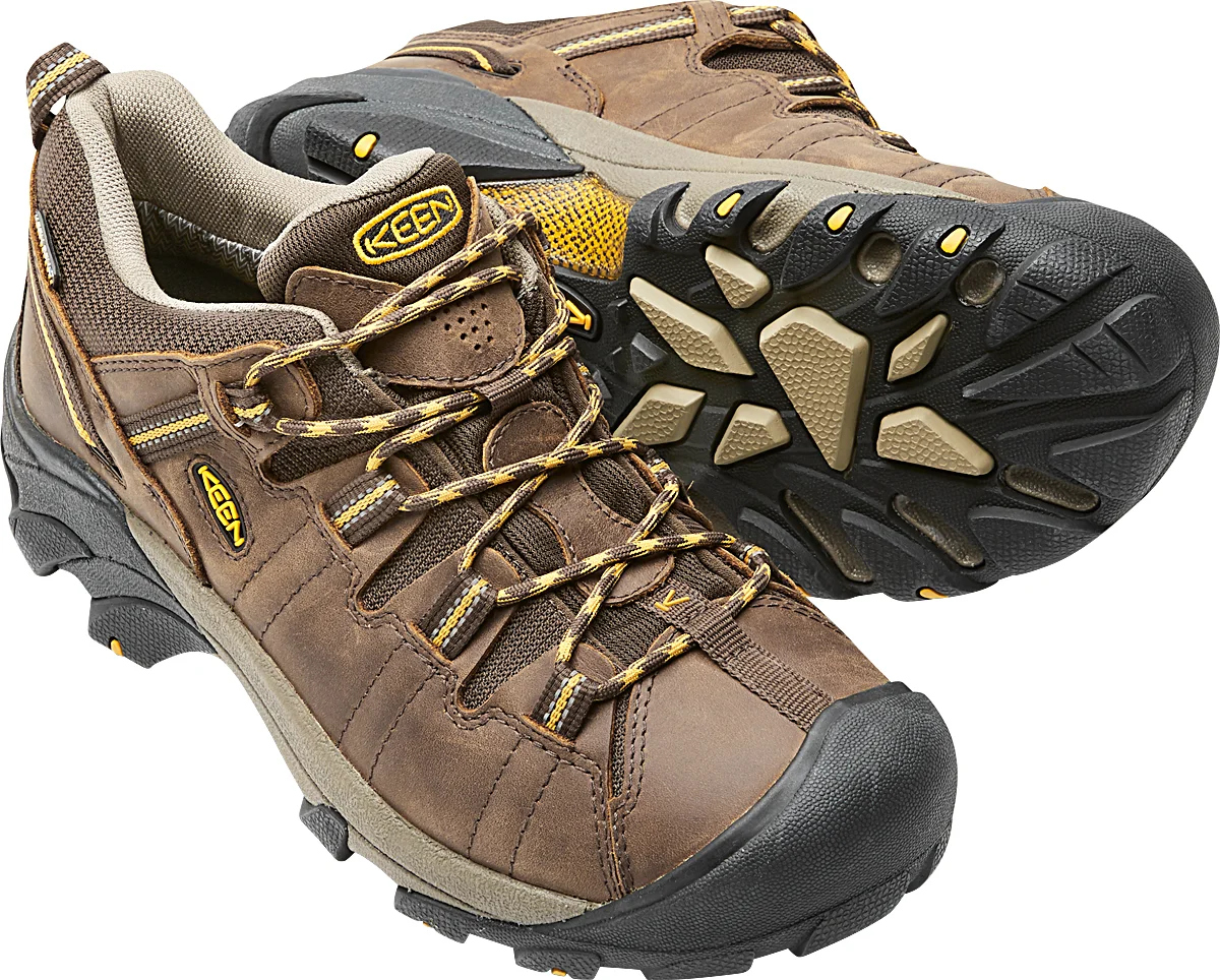 Keen Shoes Men Targhee Low in Cascade Brown Golden Yellow Cabaline